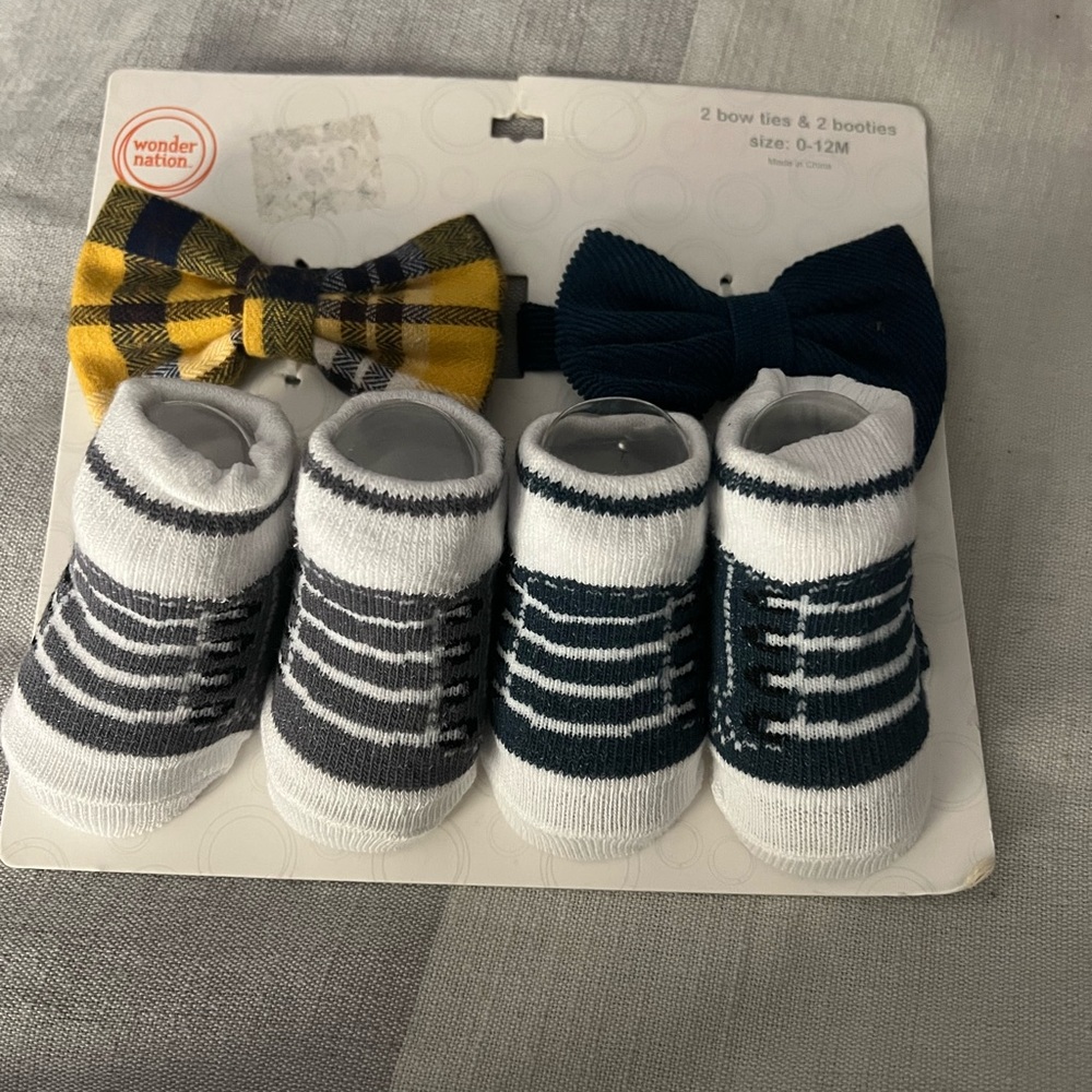Wonder Nation Plaid Bow Ties and Striped Booties Set